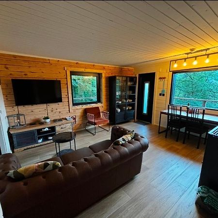 Gites Douillets : Chalet Sur Pilotis 乌伊埃 外观 照片