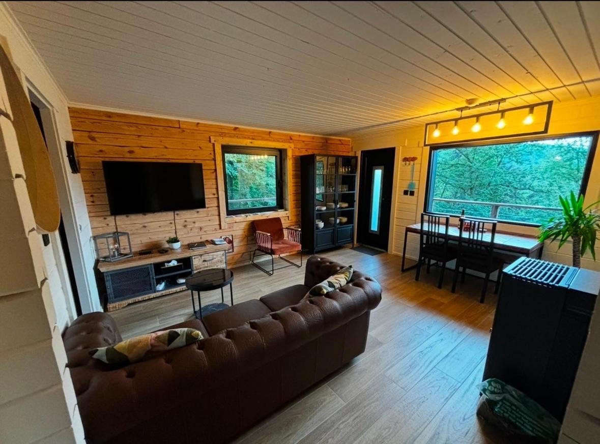 Gites Douillets : Chalet Sur Pilotis 乌伊埃 外观 照片