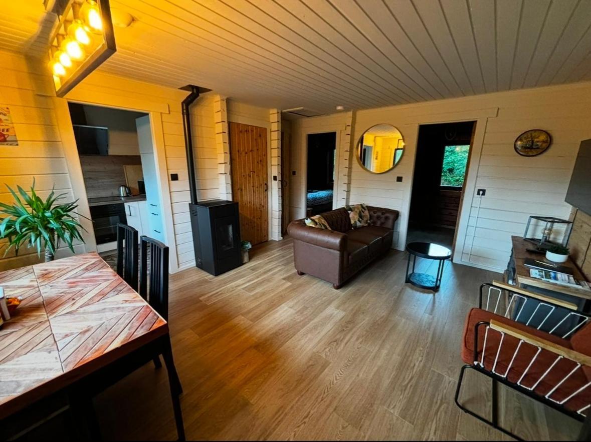 Gites Douillets : Chalet Sur Pilotis 乌伊埃 外观 照片